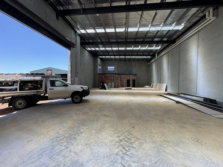 Click to view all images Factory 2/8 Osborne Street Maddingley VIC 3340 - Image 2