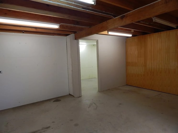 Click to view all images 7 Seaton Ave Port Lincoln SA 5606 - Image 2