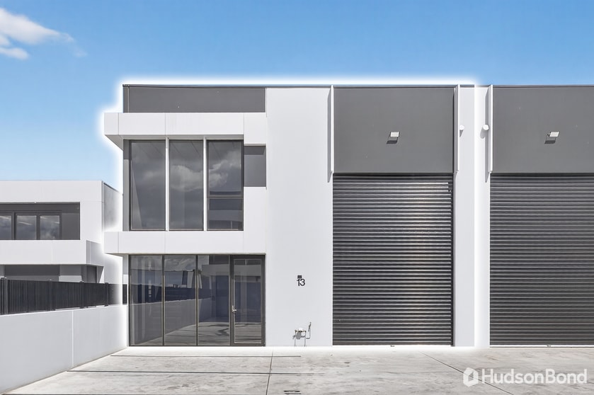 Click to view all images 13 Foundry Court Huntingdale VIC 3166 - Image 1