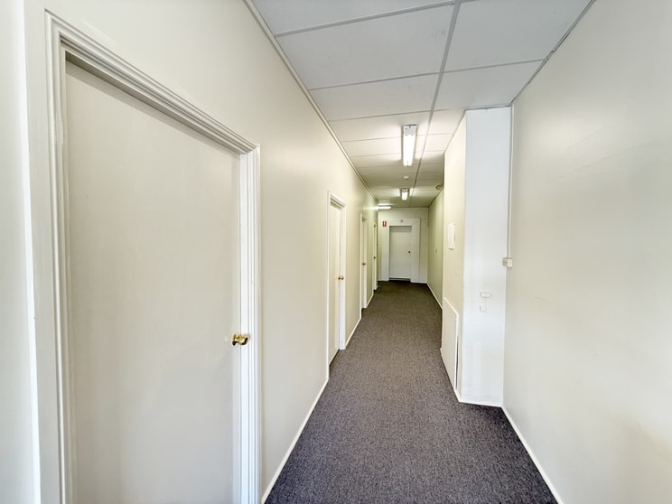 Click to view all images 24 SWIFT STREET Wellington NSW 2820 - Image 2