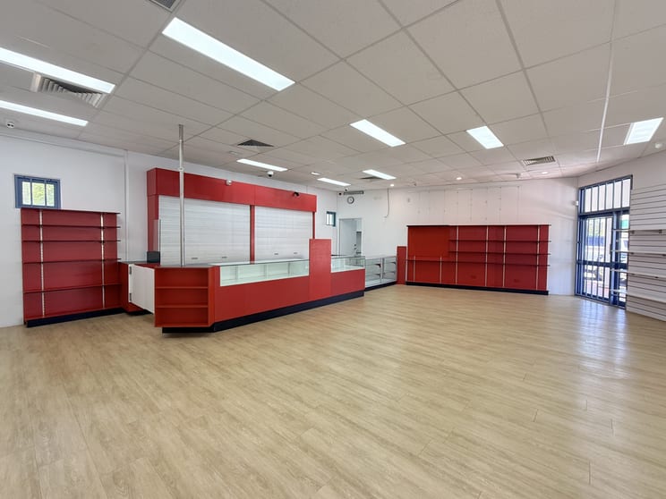 Click to view all images 5/60 Hornsby Road Bongaree QLD 4507 - Image 3