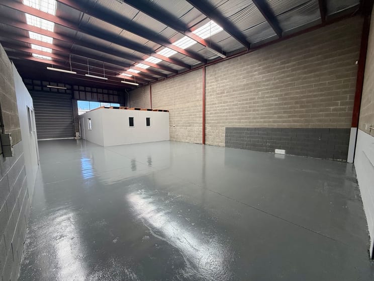 Click to view all images 5/295 Wickham Road Moorabbin VIC 3189 - Image 2