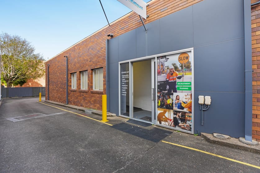 Click to view all images A/7 Station Road Logan Central QLD 4114 - Image 1
