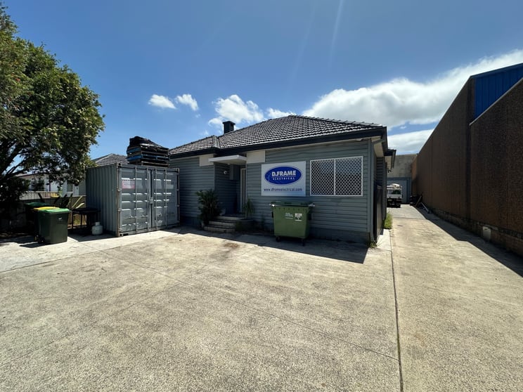 Click to view all images 362 Keira Street Wollongong NSW 2500 - Image 2