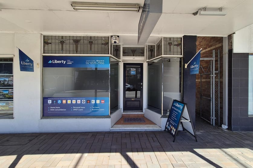 Click to view all images 147 John Street Singleton NSW 2330 - Image 1