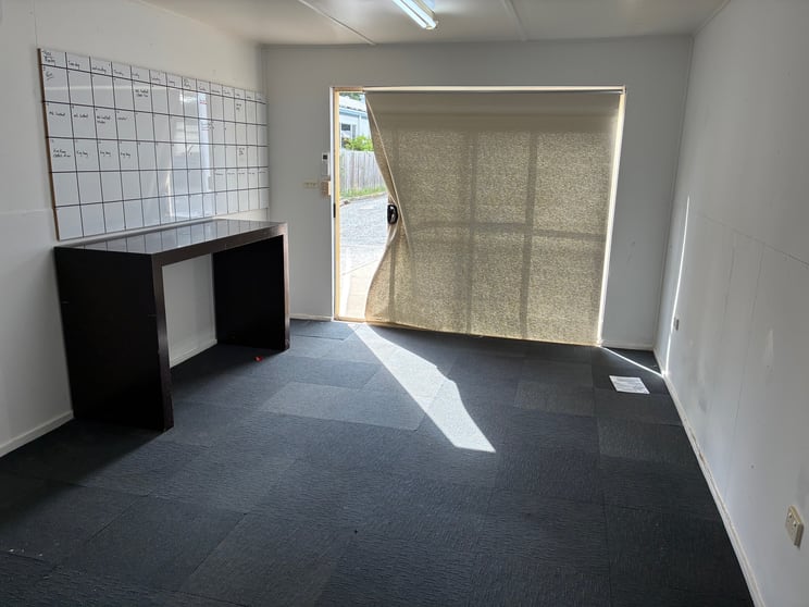 Click to view all images 3/76 Elizabeth Street Urangan QLD 4655 - Image 2