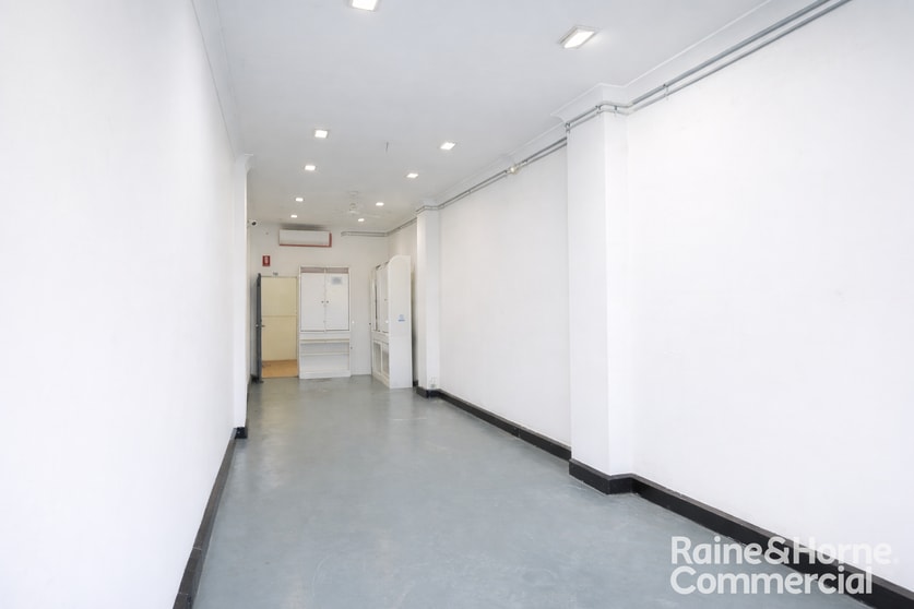 Click to view all images 93a/Victoria Street East Gosford NSW 2250 - Image 2