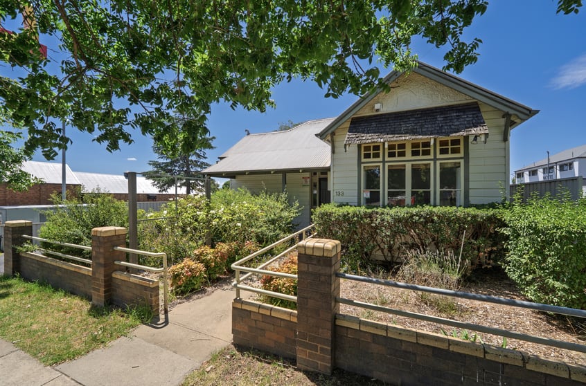 Click to view all images 133 Marsh Street Armidale NSW 2350 - Image 1