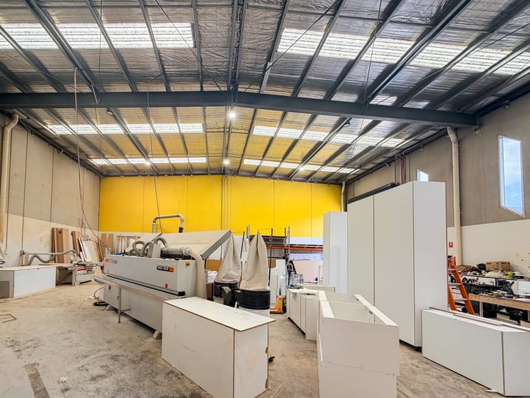 1/18 Bormar Drive Pakenham VIC 3810 - Image 3