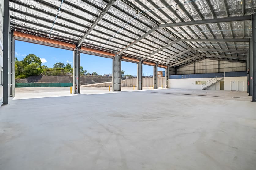 Click to view all images 19 Dennis Little Drive Glanmire QLD 4570 - Image 3
