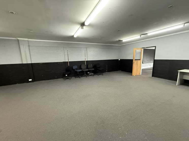 Click to view all images 8a Stephen Street East Devonport TAS 7310 - Image 3