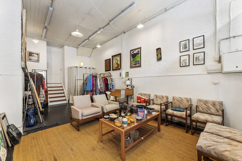 172 Bellair Street Kensington VIC 3031 - Image 2