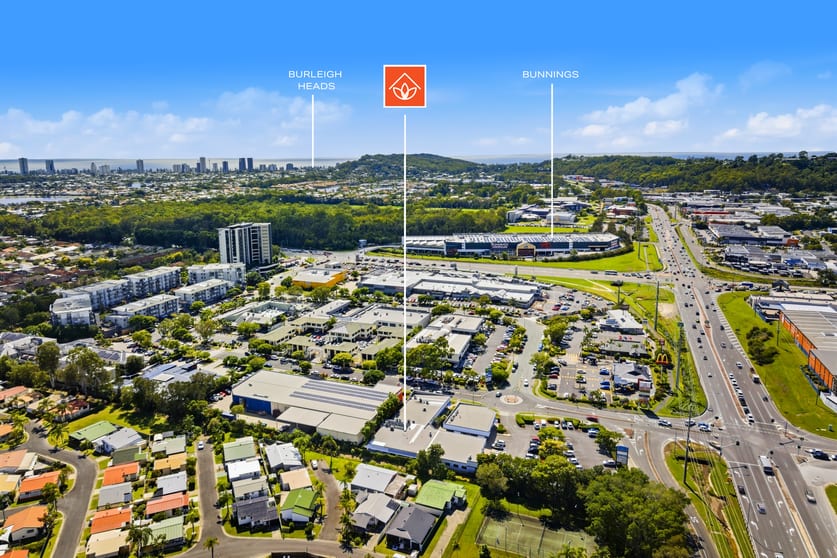 Click to view all images 5/2 Executive Drive Burleigh Heads QLD 4220 - Image 2