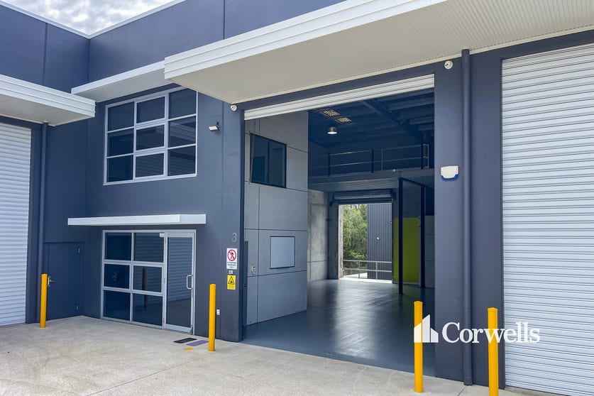 Click to view all images 3/9 Northward Street Upper Coomera QLD 4209 - Image 3