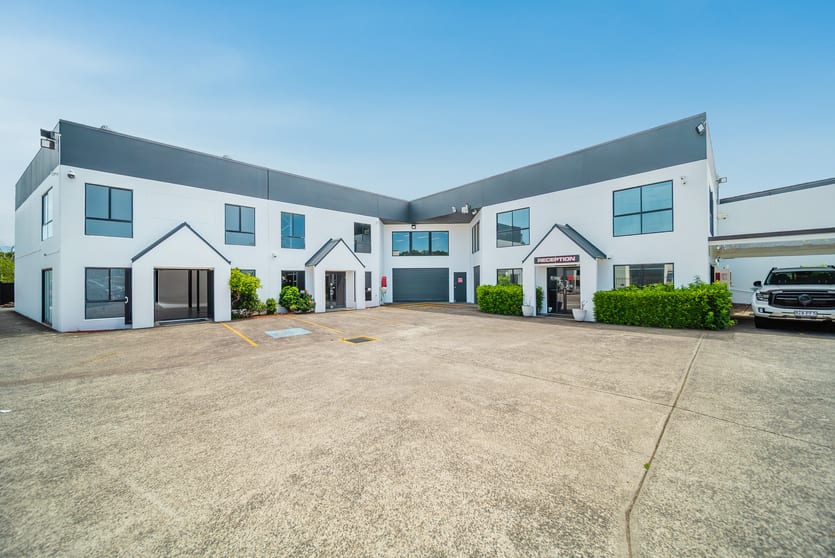 Click to view all images 23 Olympic Circuit Southport QLD 4215 - Image 1