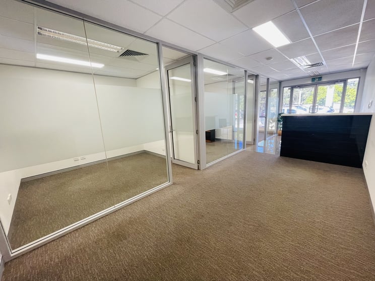 Click to view all images 160 Gooding Drive Merrimac QLD 4226 - Image 3