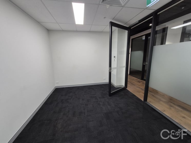 Click to view all images Level 1 Suite 116/159 Mann Street Gosford NSW 2250 - Image 2