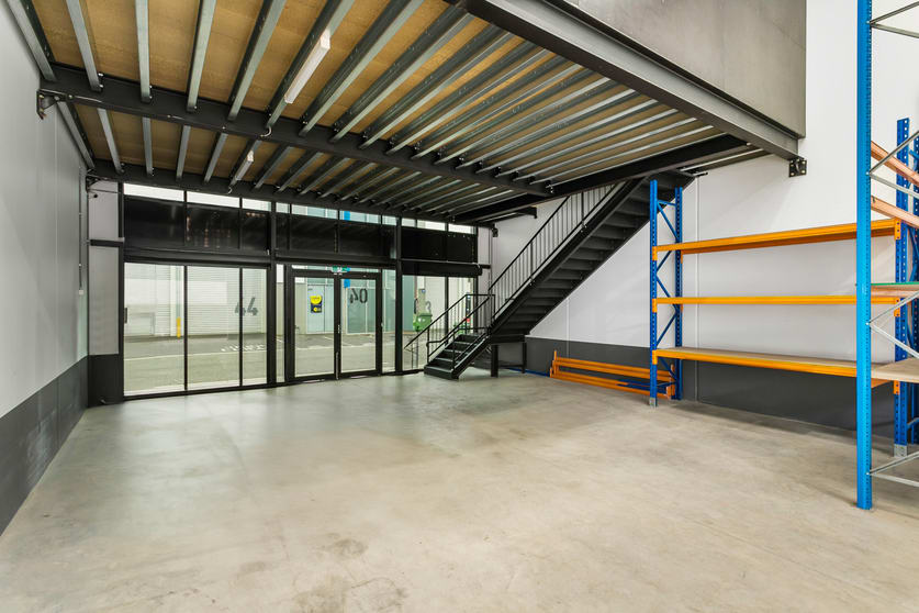 4/40C Wallace Avenue Point Cook VIC 3030 - Image 2