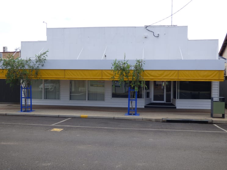 7 Grey Street St George QLD 4487 - Image 1