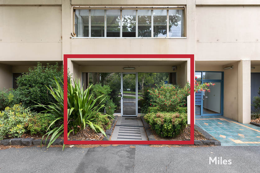 Click to view all images 13/247 Rathdowne Street Carlton VIC 3053 - Image 1