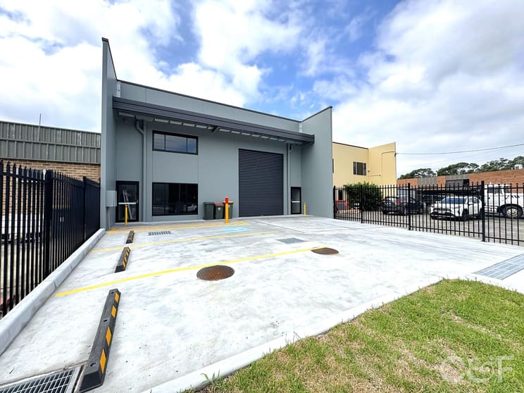 Click to view all images 12 Tatura Avenue Gosford NSW 2250 - Image 1