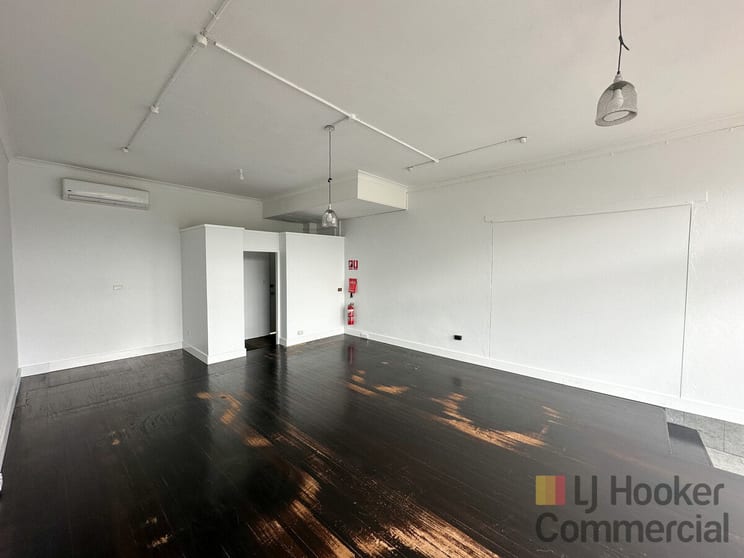 Click to view all images Shop 2/82a Ocean View Drive Wamberal NSW 2260 - Image 3