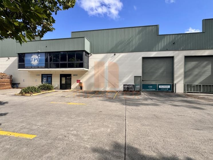 Click to view all images Unit 6/244-254 Horsley Road Milperra NSW 2214 - Image 2