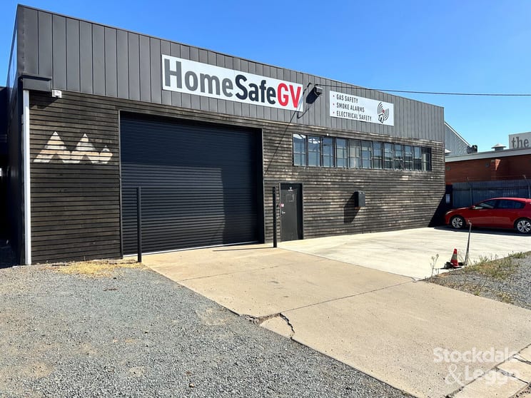 Click to view all images 52 Williams Road Shepparton VIC 3630 - Image 1
