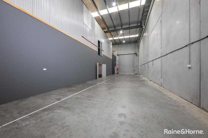 Click to view all images 12A Newry Drive New Gisborne VIC 3438 - Image 3