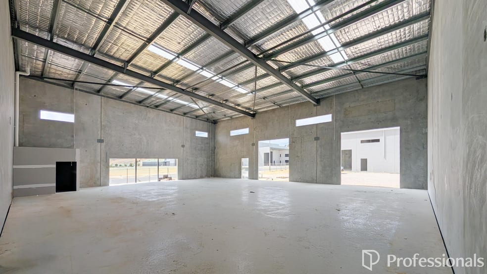 7/34 Deviation Way Neerabup WA 6031 - Image 3