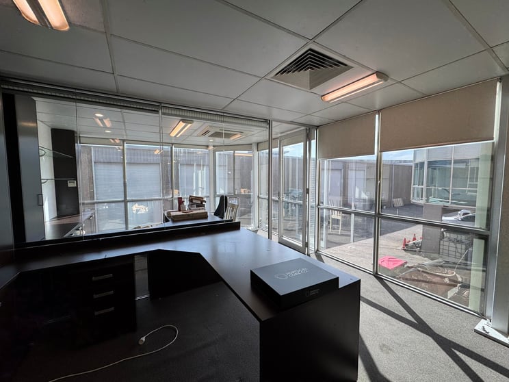 Click to view all images Unit 3D/1-3 Endeavour Road Caringbah NSW 2229 - Image 3