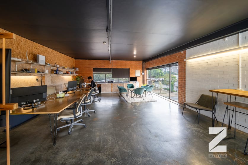 Click to view all images 75 Vulture Street West End QLD 4101 - Image 2