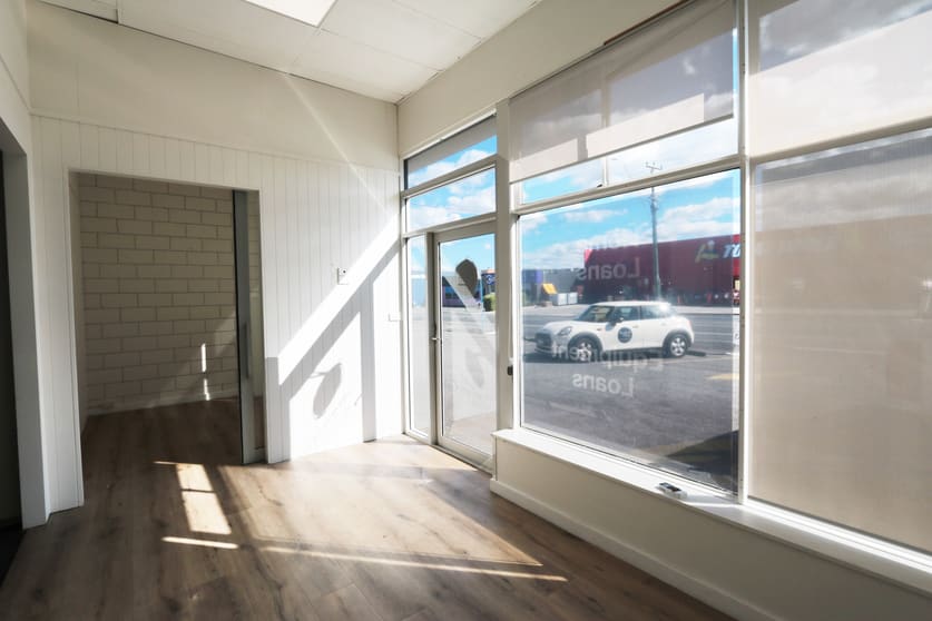 Click to view all images 1/190 Invermay Road Invermay TAS 7248 - Image 3