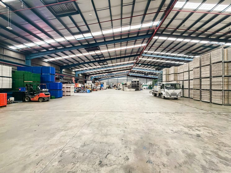Click to view all images Part 57 Popes Road Keysborough VIC 3173 - Image 5