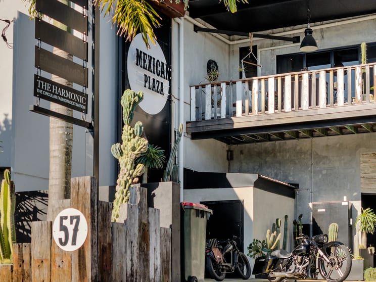 Click to view all images 2/57 Centennial Circuit Byron Bay NSW 2481 - Image 3