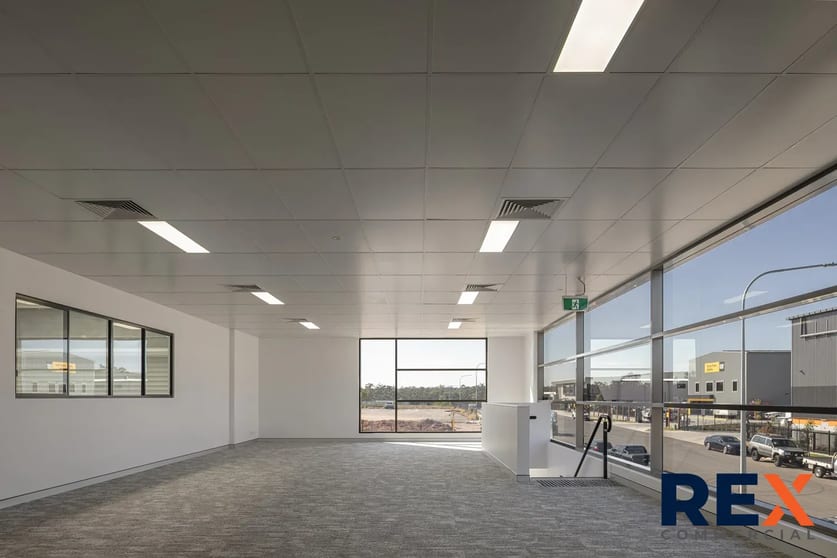 Click to view all images 59 Hub Crescent Heathwood QLD 4110 - Image 3