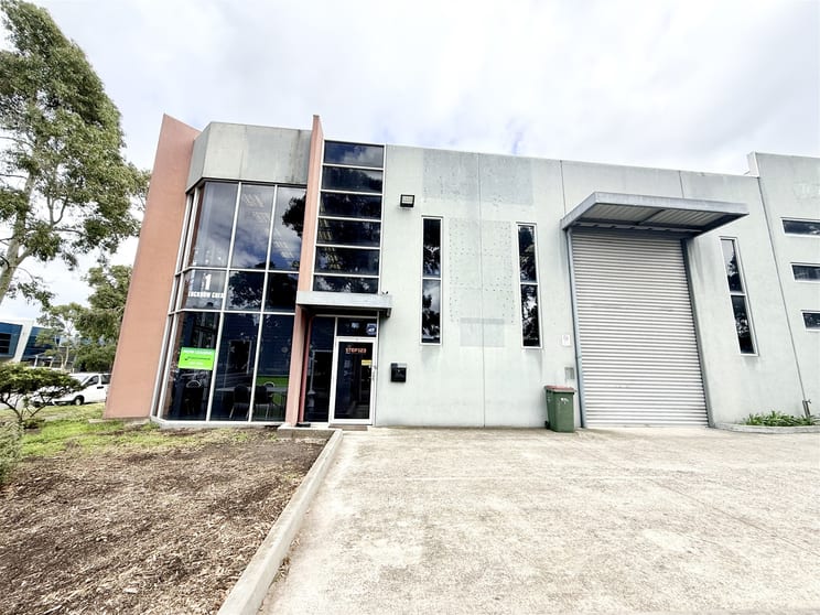 Click to view all images 1 Lucknow Crescent Thomastown VIC 3074 - Image 2