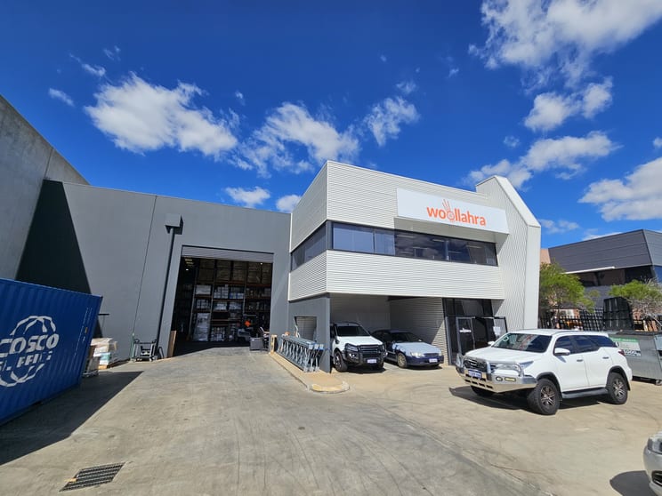 Click to view all images 112 Mulgul Road Malaga WA 6090 - Image 2