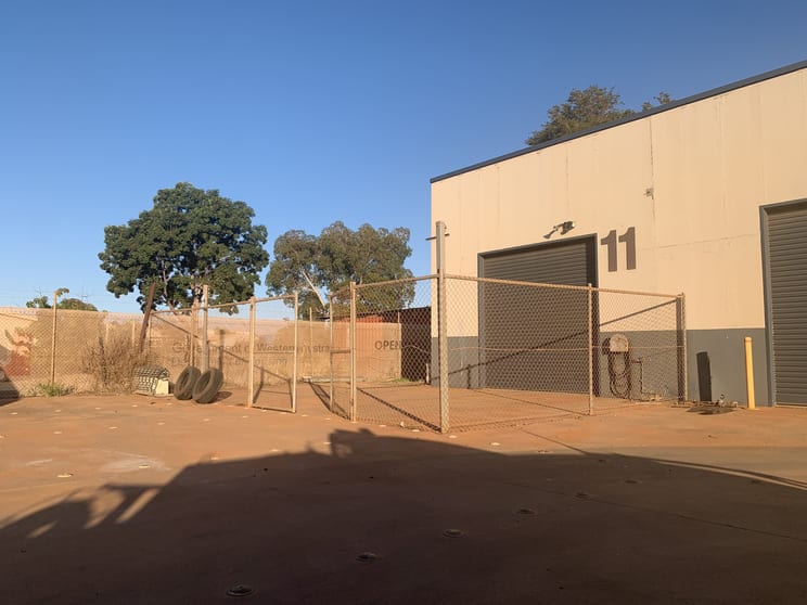 Click to view all images 11/9 Murrena Street Wedgefield WA 6721 - Image 2
