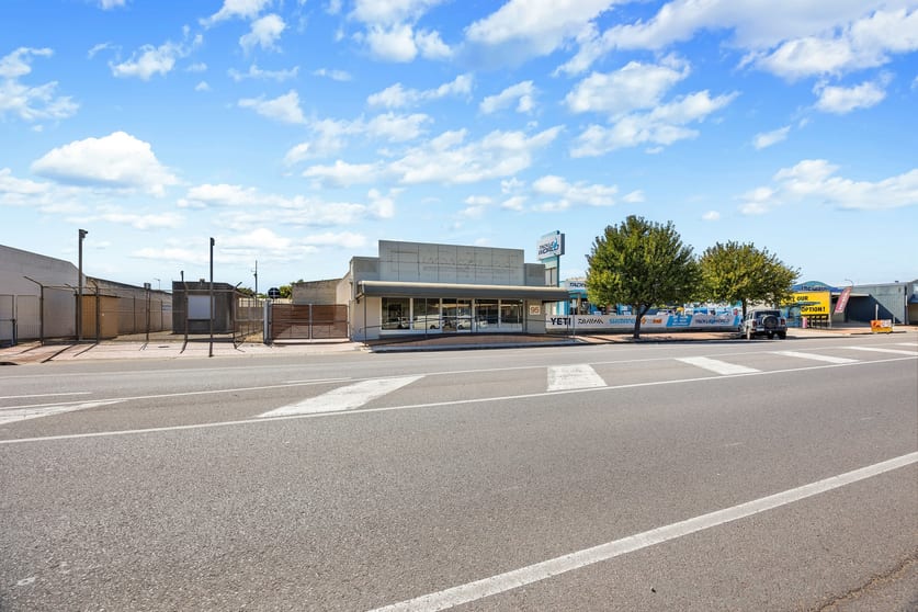 95 Liverpool Street Port Lincoln SA 5606 - Image 1