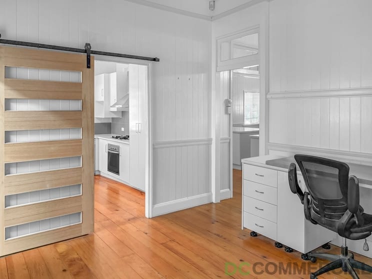 223 Herries Street Newtown QLD 4350 - Image 3