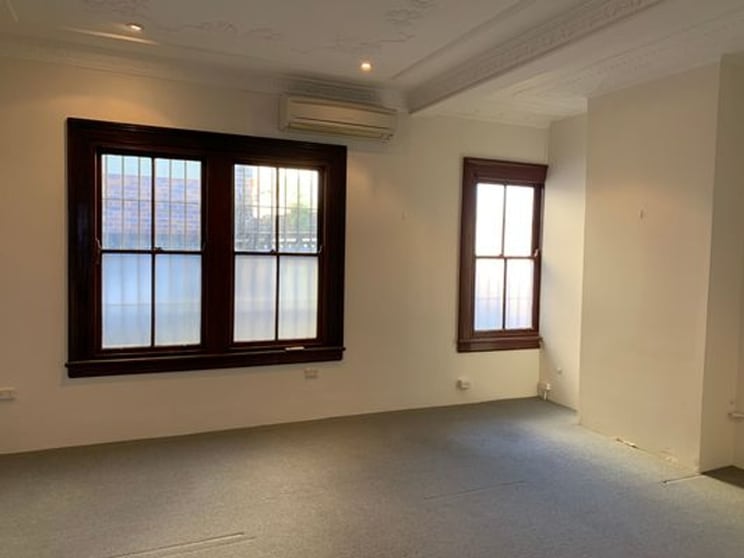 Click to view all images Suite 3/164 Beardy Street Armidale NSW 2350 - Image 3