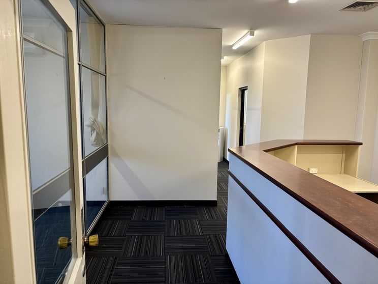 Click to view all images 14/6 Leigh Street Burswood WA 6100 - Image 3