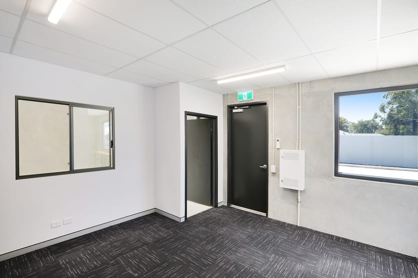 Click to view all images 9/100 Prinsep Road Jandakot WA 6164 - Image 3