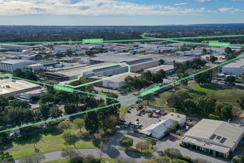 Click to view all images 42 Magnet Road Canning Vale WA 6155 - Image 2