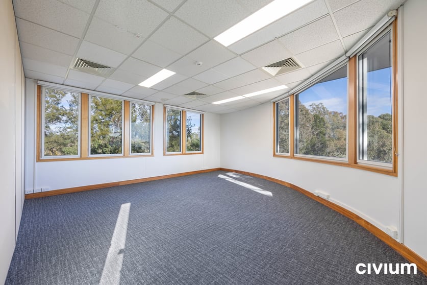 Click to view all images Unit 3/24 Napier Close Deakin ACT 2600 - Image 3