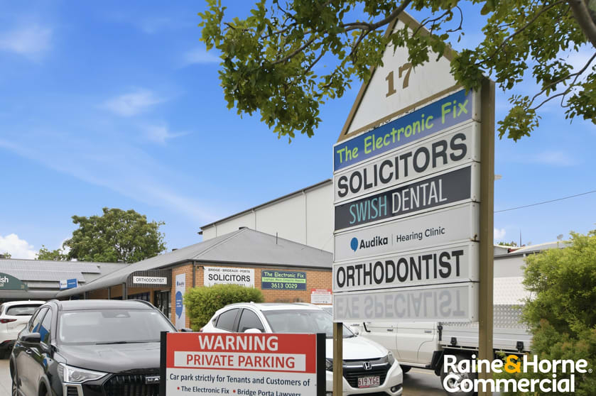 Click to view all images 4/17 Blackwood Street Mitchelton QLD 4053 - Image 1