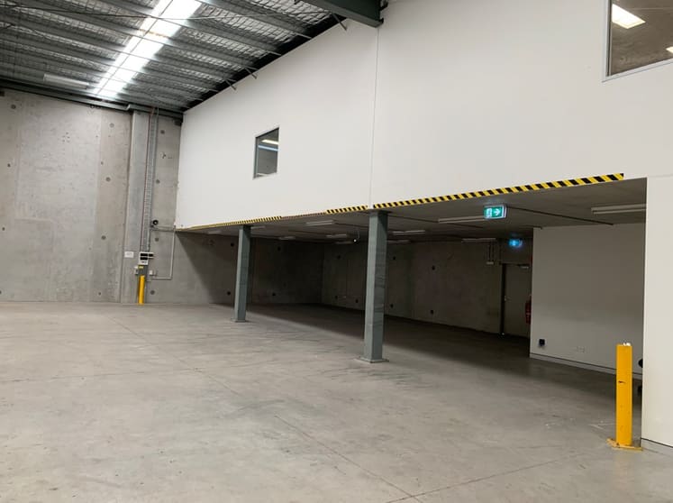 Click to view all images 7/3 Exell Street Banksmeadow NSW 2019 - Image 3