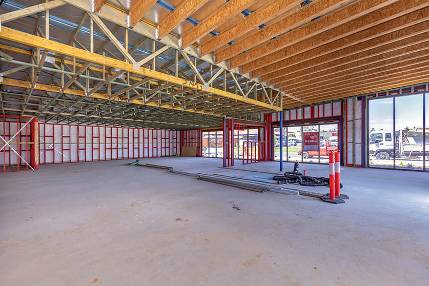 Click to view all images 7/13-19 Ringers Road Tamworth NSW 2340 - Image 2