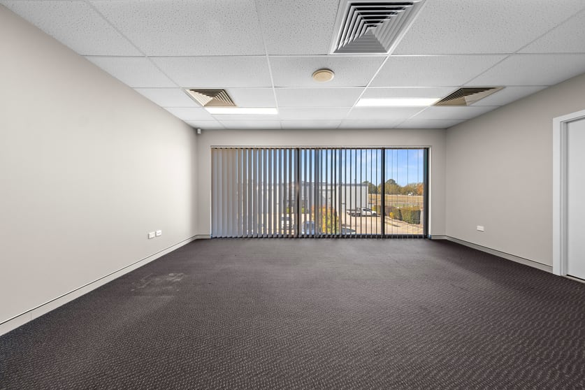 Click to view all images 12/40 Bowman Street Richmond NSW 2753 - Image 3